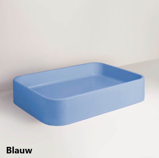 betonnen wastafel blauw
